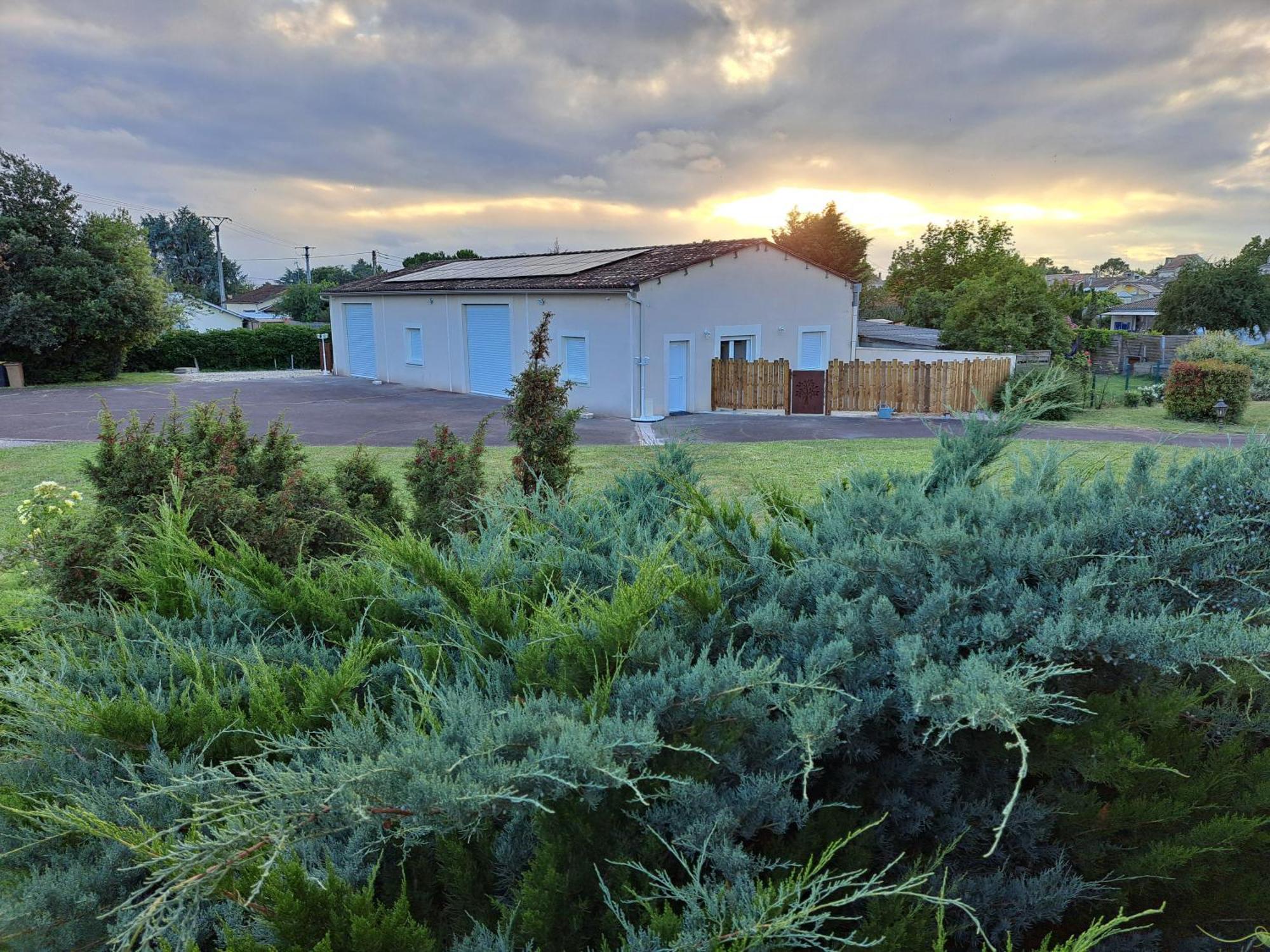 A La Source Villa Saint-Medard-de-Guizieres Ngoại thất bức ảnh