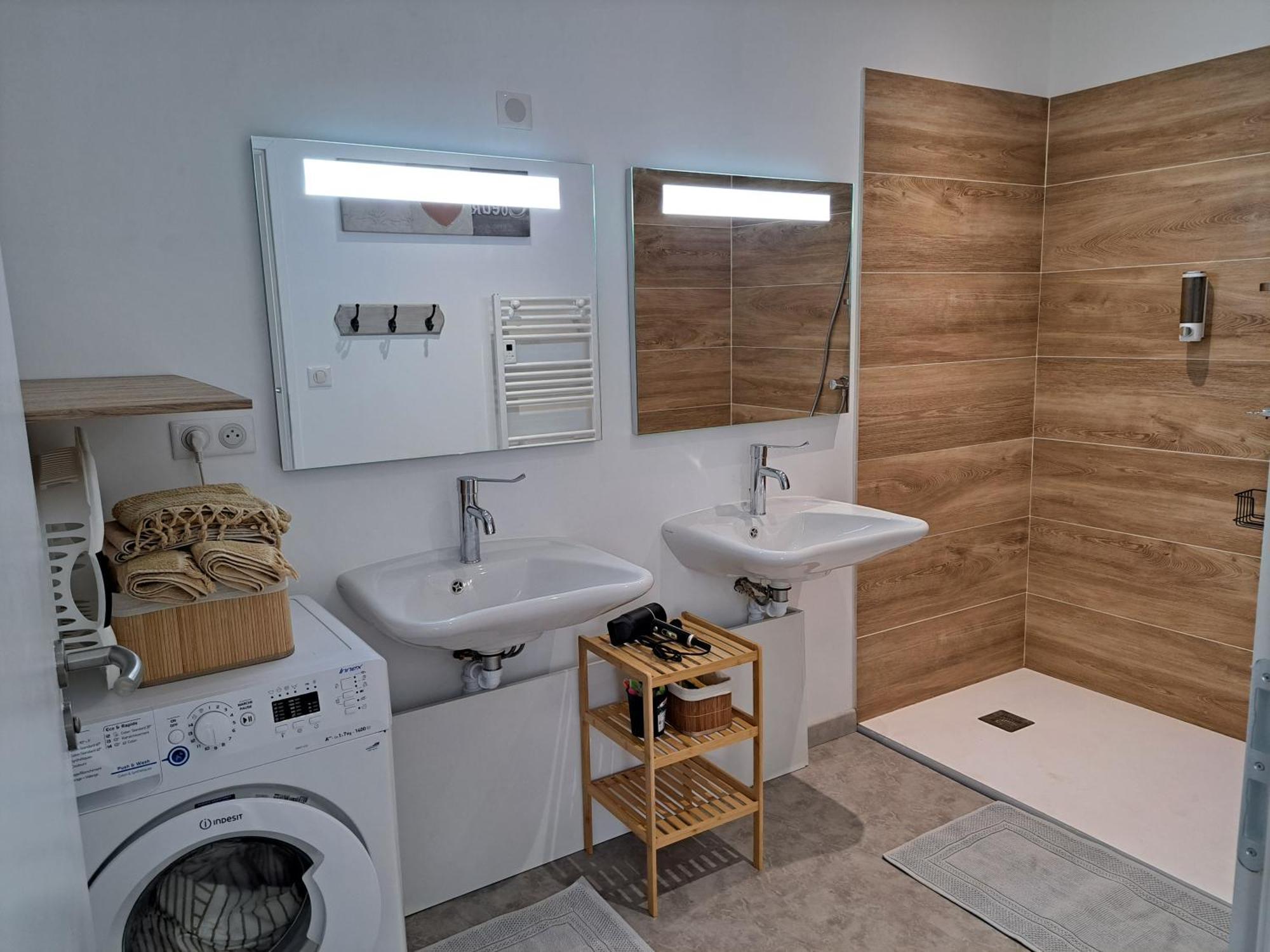 A La Source Villa Saint-Medard-de-Guizieres Ngoại thất bức ảnh